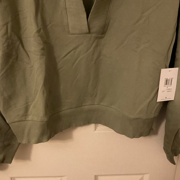 Hurley Women's Size xLarge Easy Oversized Pullover Sweater in Oil Green NWT - Picture 8 of 10